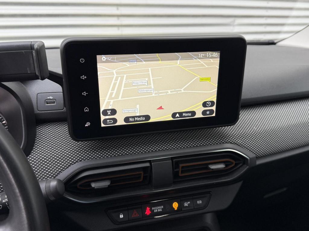 Dacia Sandero 1.0 TCe Carplay Cruise Led Camera Navi Pdc 202, Auto's, Dacia, Voorwielaandrijving, Gebruikt, Start-stop-systeem