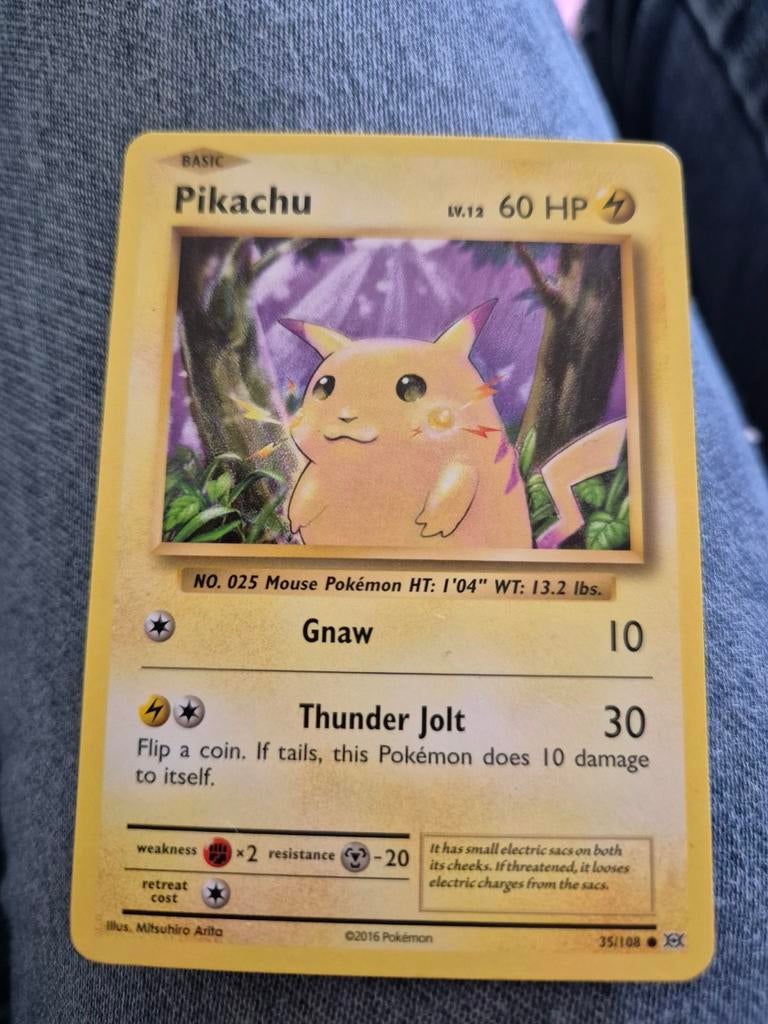 Pikachu 35/108 XY Evolutions Pokémon Kaart 2016, Ophalen of Verzenden