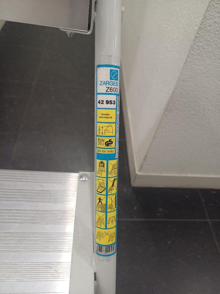 Archieftrap, Antiek en Kunst, Antiek | Meubels | Kasten, Ophalen