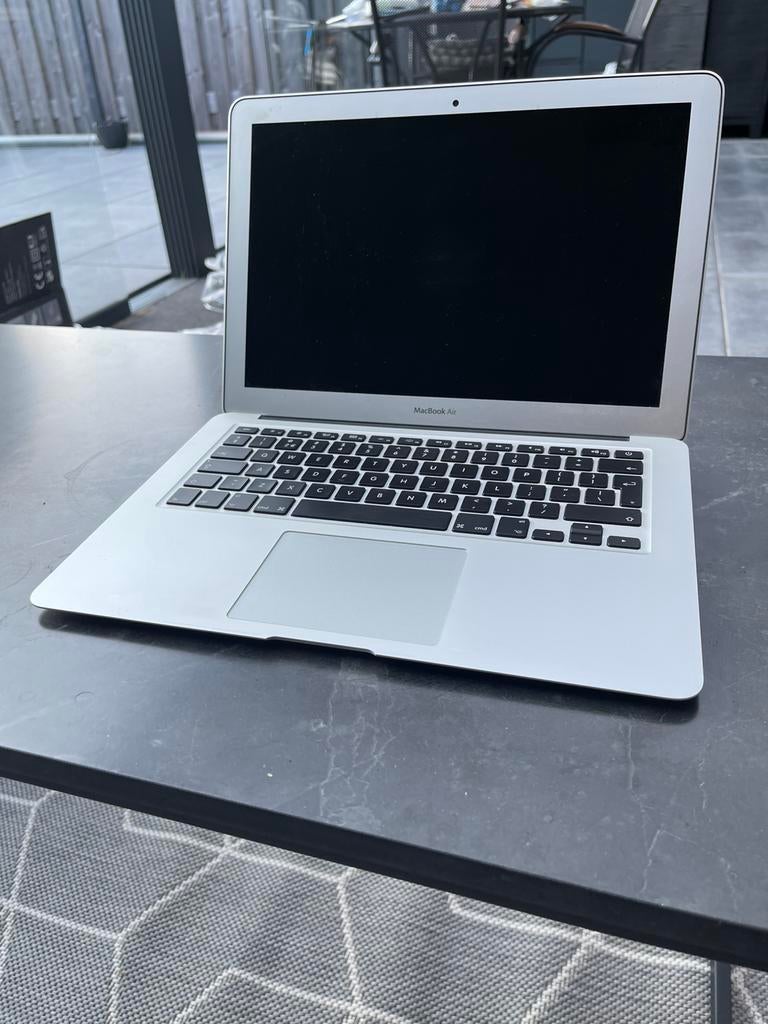 Macbook Air 2017 13 inch, Ophalen, 13 inch, Minder dan 2 Ghz, Zo goed als nieuw