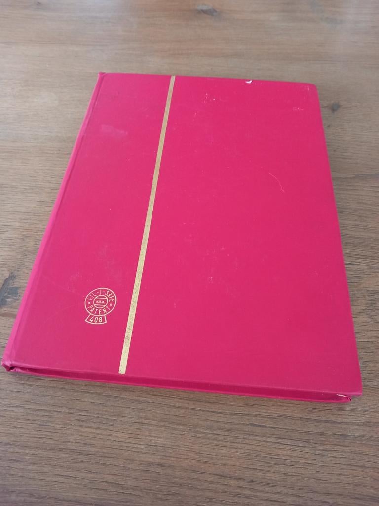 Zweden wb klassiek in goedgevuld stockboek, Ophalen of Verzenden, Buitenland