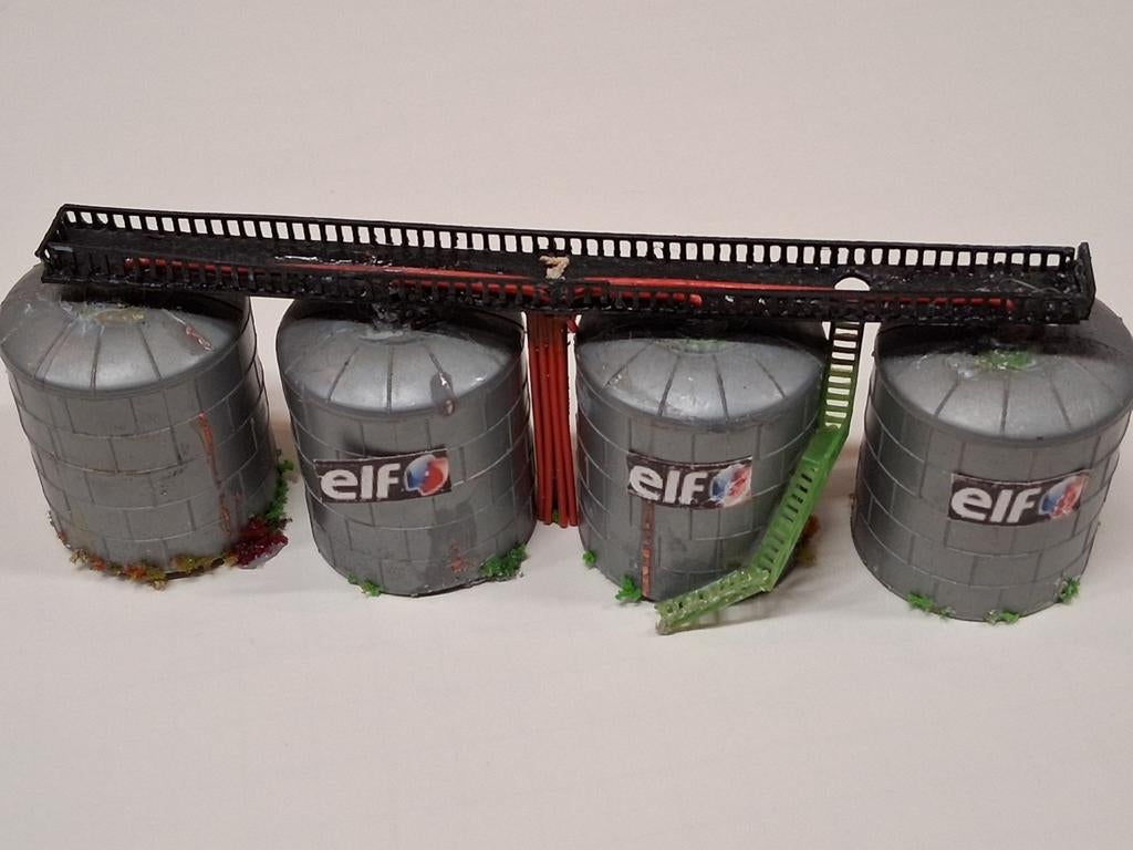 Opslagtanks N-spoor, Overige merken, Gebruikt, Gelijkstroom, Brug, Tunnel of Gebouw