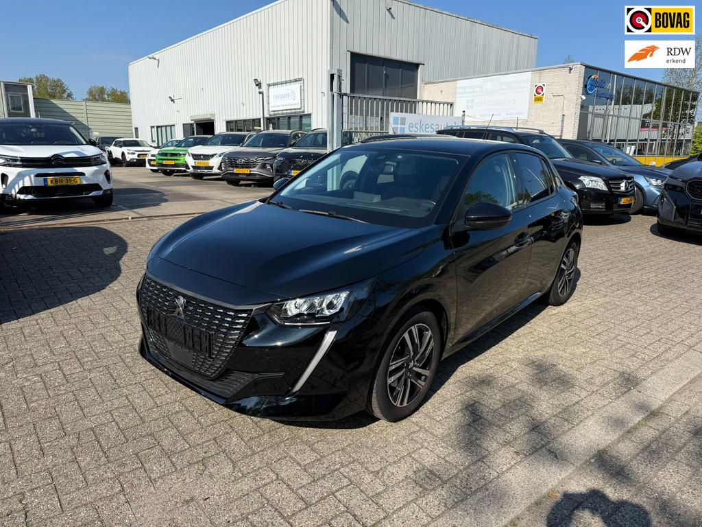 Peugeot 208 1.2 PureTech Allure, Panodak, Navi Dealer auto, Auto's, Peugeot, Voorwielaandrijving, 101 pk, Gebruikt, Leder en Stof