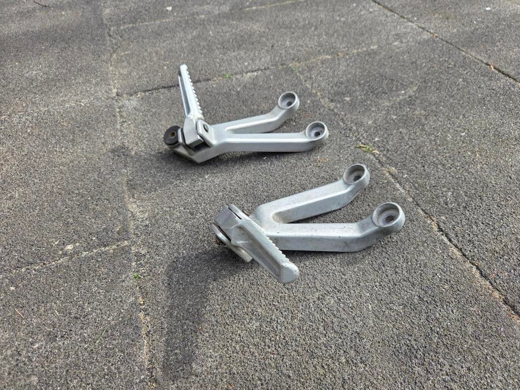 Duo voetsteunen Honda CBR900RR sc28, Motoren, Ophalen, Gebruikt