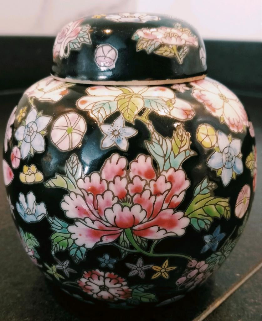 Chinese Gemberpot Fam Noire, Ophalen of Verzenden