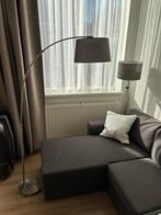 Moderne booglamp staal met grijze stoffen kap - Arc Basic, Huis en Inrichting, Lampen | Vloerlampen, Ophalen, Gebruikt, Metaal