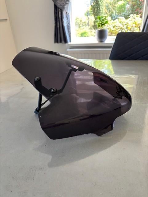 Aprilia Shiver Puig scherm, Motoren, Ophalen of Verzenden, Gebruikt