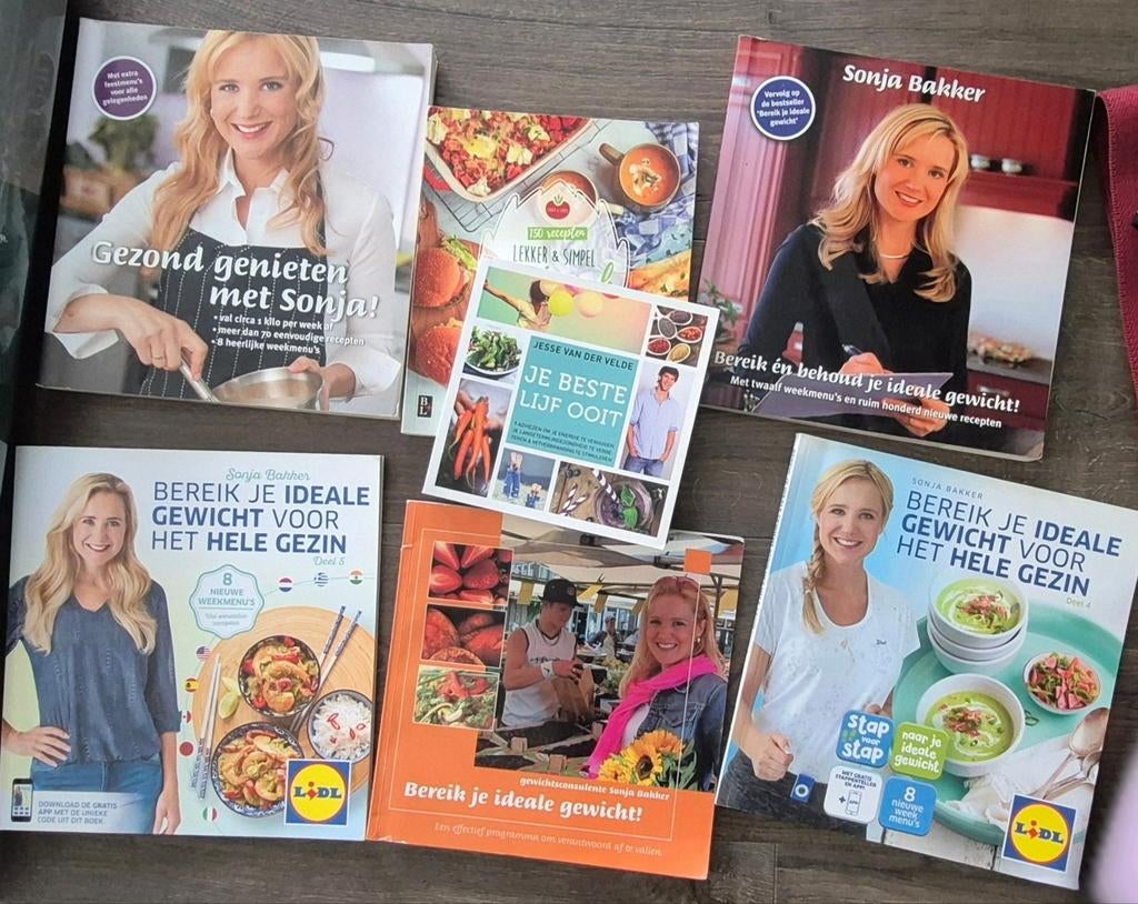 Kookboek sonja bakker afval boeken + extra boek, Ophalen of Verzenden, Zo goed als nieuw