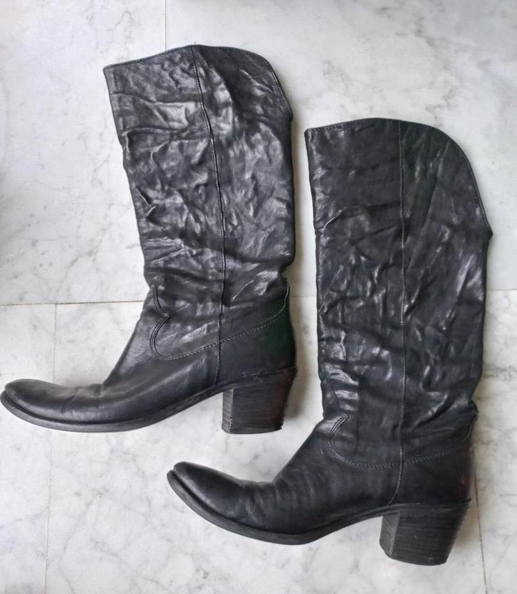 Gewassen leren hoge laars van Vero Cuoio Italie, maat 38, Kleding | Dames, Schoenen, Zo goed als nieuw, Hoge laarzen, Zwart, Ophalen of Verzenden