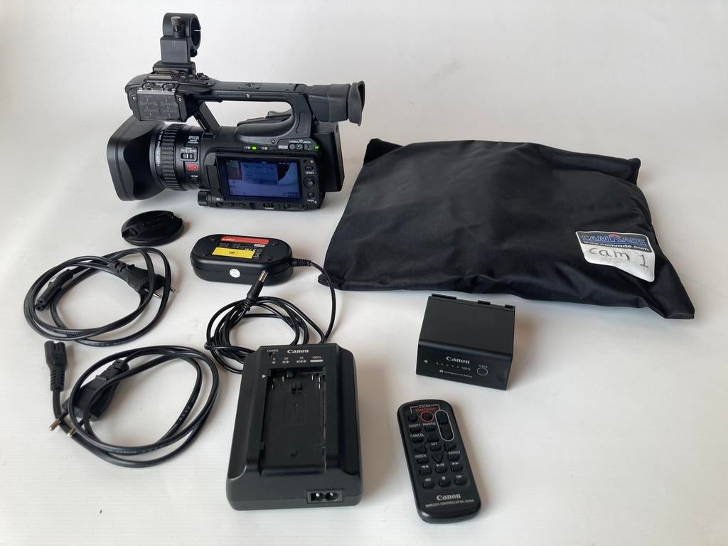 3 x Canon XF100 Digitaal Full HD (semi-)pro incl WetSuit, Ophalen, Full HD, Gebruikt, Canon