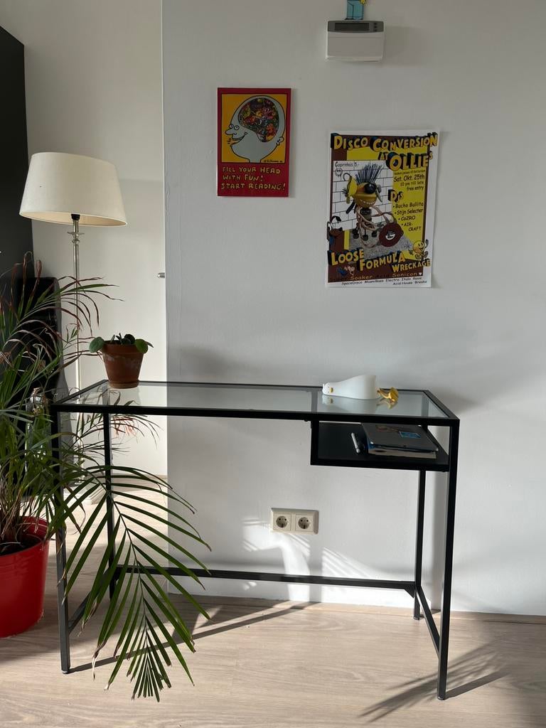 Bureau / Laptoptafel IKEA Vittsjö, Ophalen, Zwart, Zo goed als nieuw, IKEA