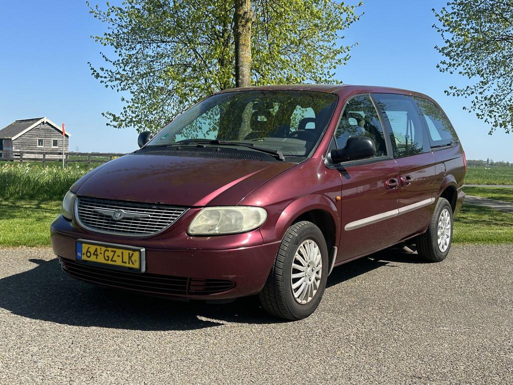 Chrysler Grand Voyager 2.4i SE Luxe Rolstoel bus * apk 12-20, Auto's, Chrysler, Voorwielaandrijving, Gebruikt, 750 kg, 4 cilinders