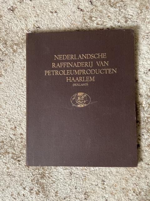 Nederlandsche Raffinaderij van Petroleumproducten, Ophalen of Verzenden, Gelezen, ??