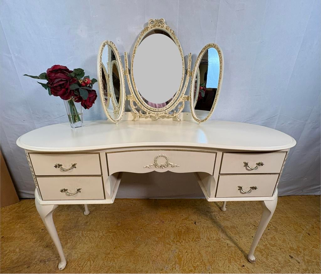 Gratis verzending!Romantic vintageshabbychicbrocantekaptafel, Huis en Inrichting, Gebruikt, 100 tot 150 cm, Olympus, Vintage romantische shabby chic kaptafel French chic Louis Style