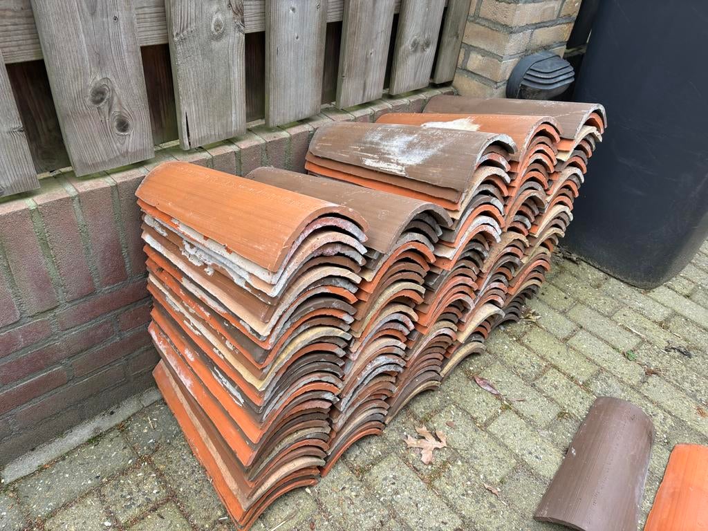 158 Mediterraanse Dakpannen in 3 Kleuren, Doe-het-zelf en Verbouw, Dakpannen en Dakbedekking, Ophalen, Gebruikt, 15 m² of meer