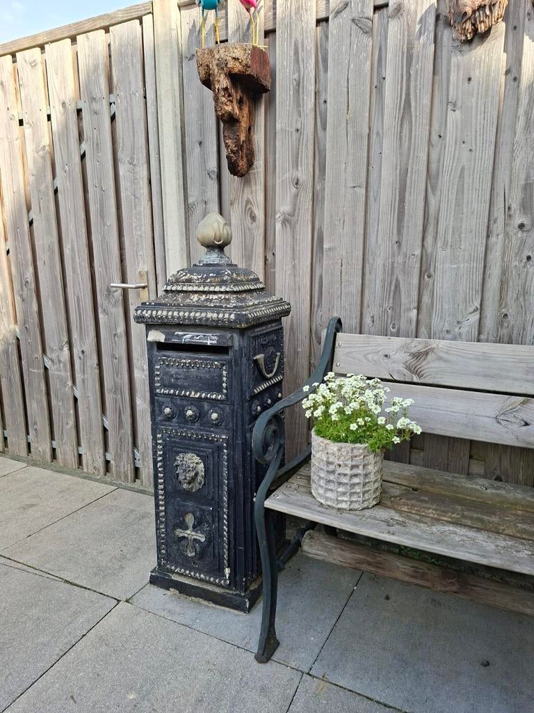 Zware brievenbus opknapper, 120x38 cm, Tuin en Terras, Brievenbussen, Ophalen, Gebruikt, IJzer, Staande brievenbus