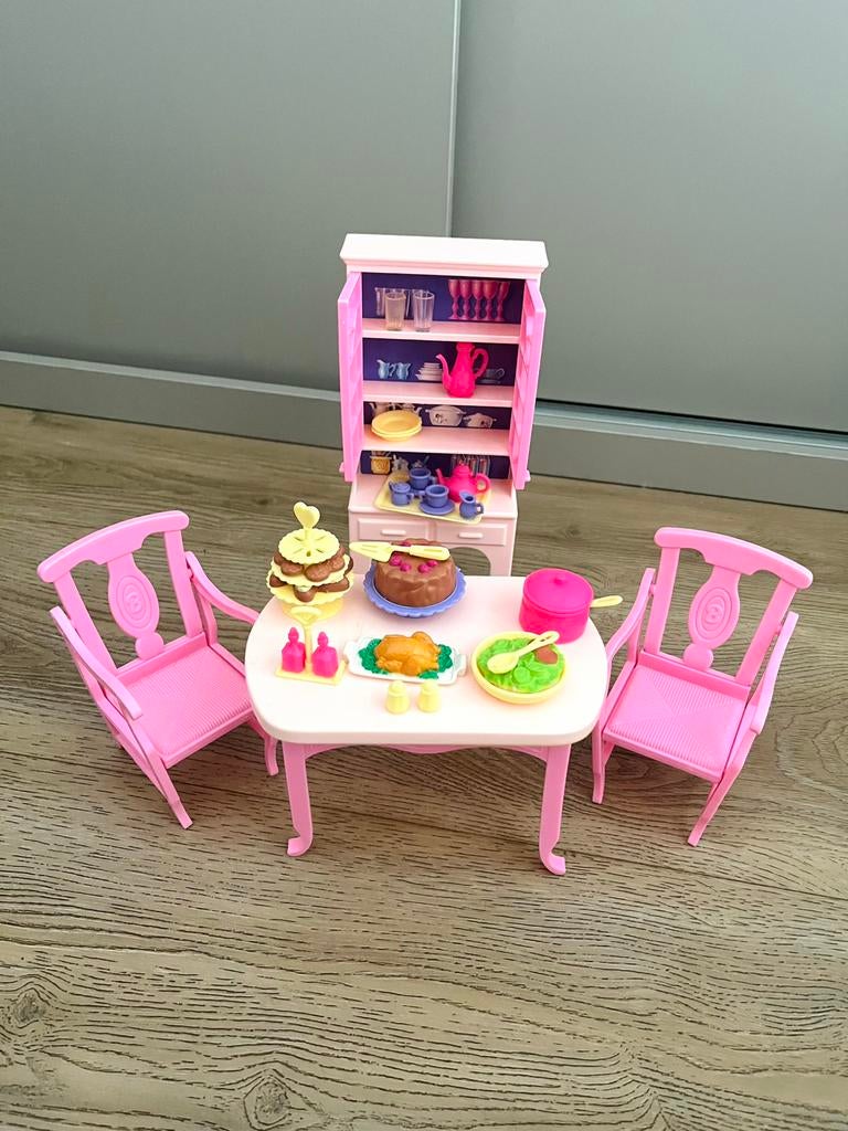 Barbie so much to do dining room vintage, Ophalen of Verzenden, Gebruikt, Poppenhuis