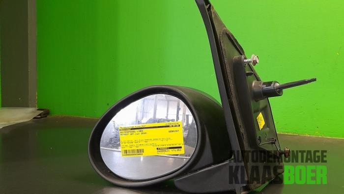 Buitenspiegel links van een Peugeot 107, Gebruikt, -, -, Ophalen of Verzenden