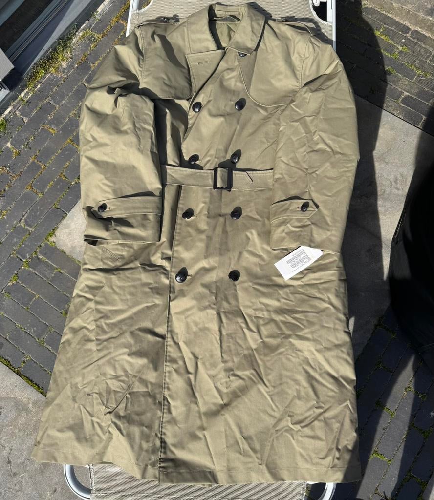 Nieuwe Defensie Trenchcoat/Regenjas (Maat 50) -incl. voering, Verzamelen, Militaria | Algemeen, Ophalen of Verzenden, Landmacht