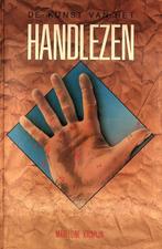 De kunst van het handlezen - Madeleine Krispĳn, Ophalen of Verzenden, Zo goed als nieuw, Overige onderwerpen, Achtergrond en Informatie