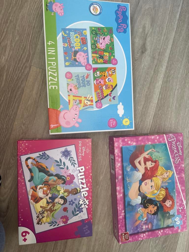 Peppa Pig en Disney Princess puzzels (1€ per stuk), Kinderen en Baby's, Speelgoed | Kinderpuzzels, Ophalen, Meer dan 50 stukjes