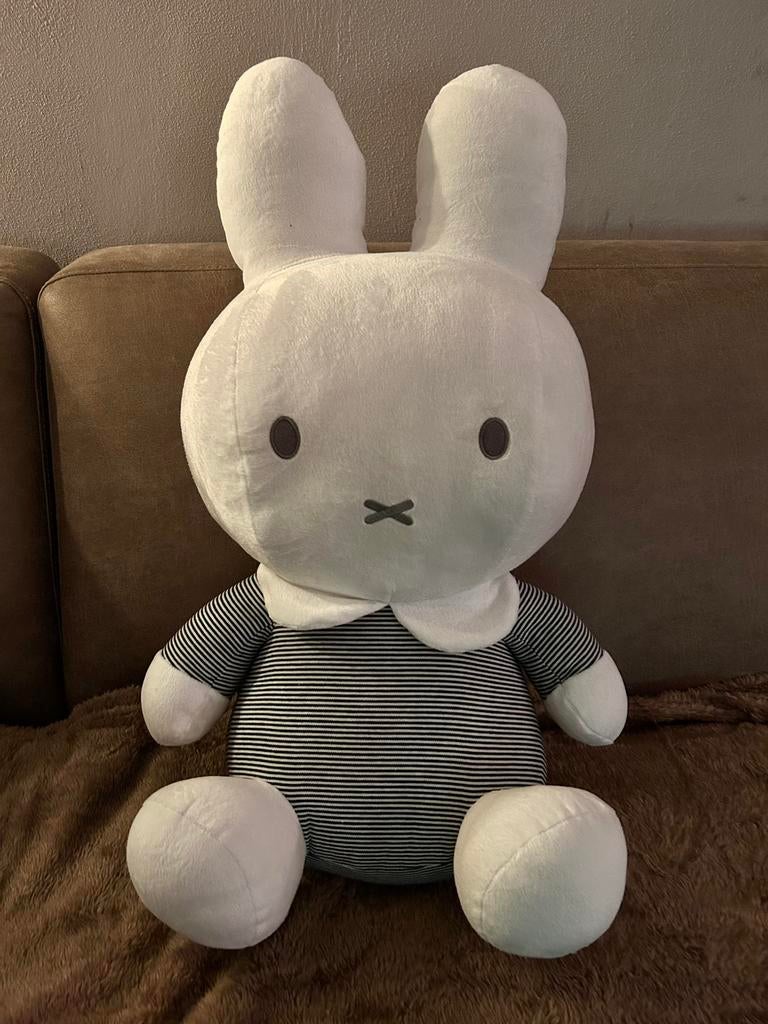 Miffy Knuffel - Zo Goed Als Nieuw!, Ophalen of Verzenden, Zo goed als nieuw, Overige typen