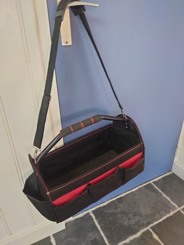 Castorama (rood-zwart) open gereedschapstas, in nette staat!, Ophalen, Gebruikt