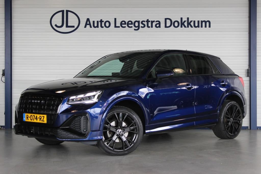Audi Q2 35 TFSI S-Line Edition Black Optic | Camera | Adapt., 4 cilinders, 150 pk, Blauw, Leder en Stof