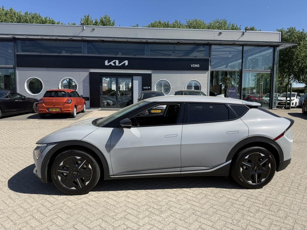 Kia Ev6 Light Edition 63 kWh (bj 2025, automaat), Automaat, 0 cilinders, Gebruikt, 750 kg