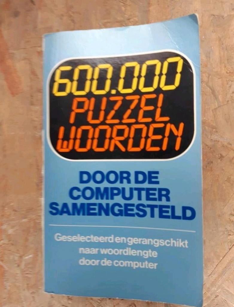 Vintage Puzzelwoorden Boek - 600.000 Woorden!, Hobby en Vrije tijd, Denksport en Puzzels, Ophalen of Verzenden, Gebruikt, Puzzelboek