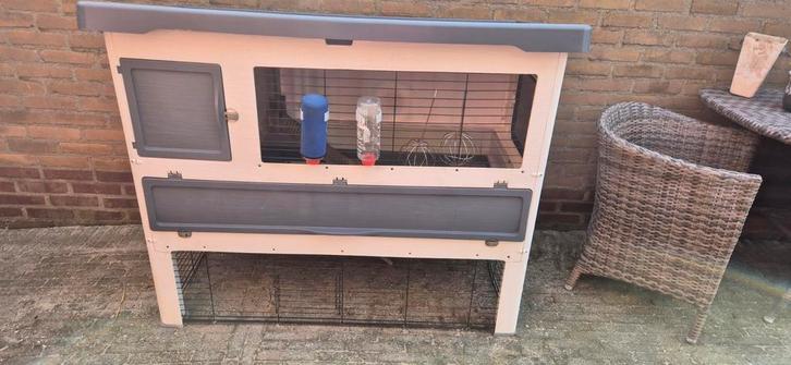 Ferplast grand lodge Konijnenkooi 140, Dieren en Toebehoren, Knaagdieren en Konijnen | Hokken en Kooien, Gebruikt, Kooi, 90 cm of meer