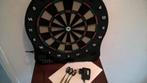 TE koop aangeboden mooi darts bord pijlen. doe gepast bod., Ophalen of Verzenden, Gebruikt, Dartbord met pijlen, Elektronisch
