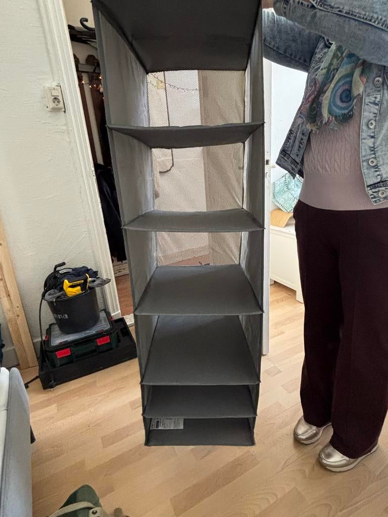 IKEA SKUBB Divider voor in kledingkast - Grijs, Huis en Inrichting, Kasten | Kledingkasten, Ophalen, Met plank(en), 100 tot 150 cm