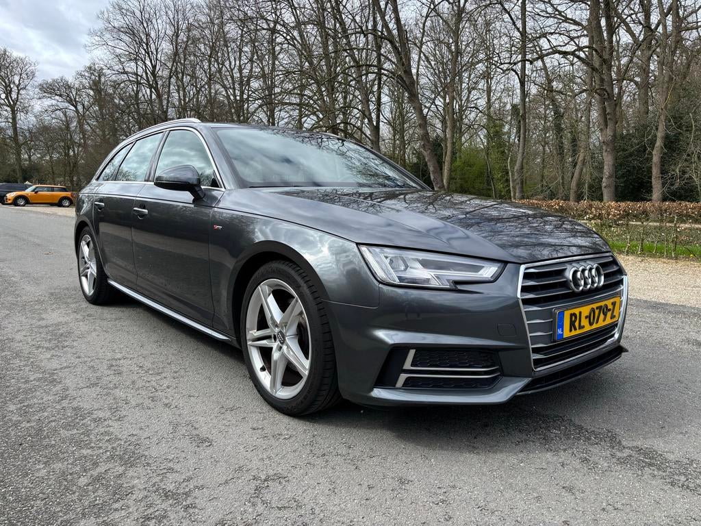 Audi A4 1.4 Tfsi 150pk S Tronic 2018 Grijs 3 x S line, Zwart, 4 cilinders, Origineel Nederlands, Particulier