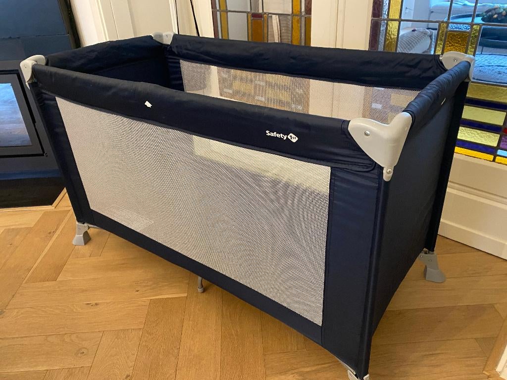 Reisbedje met matras van Safety 1st, Ophalen, Zo goed als nieuw, Reisbedje