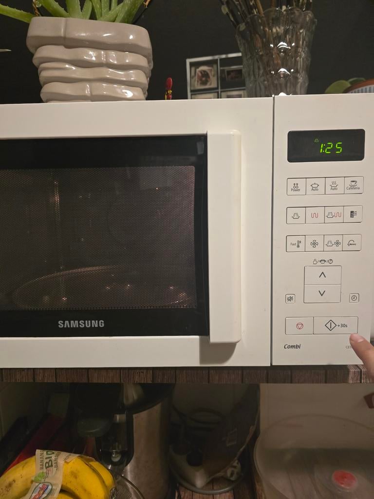 Samsung Magnetron, Verzenden