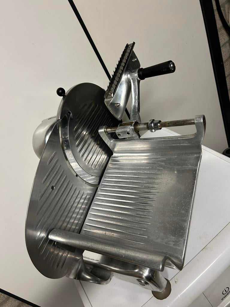 Vleeswarensnijder - Metaal, Witgoed en Apparatuur, Keukenmixers, Gebruikt, Minder dan 1 liter, 1 snelheid, Ophalen of Verzenden