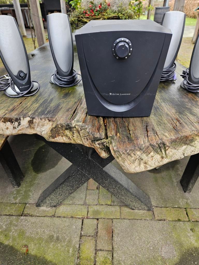 Altec Lansing computer speakerset met subwoofer, Ophalen