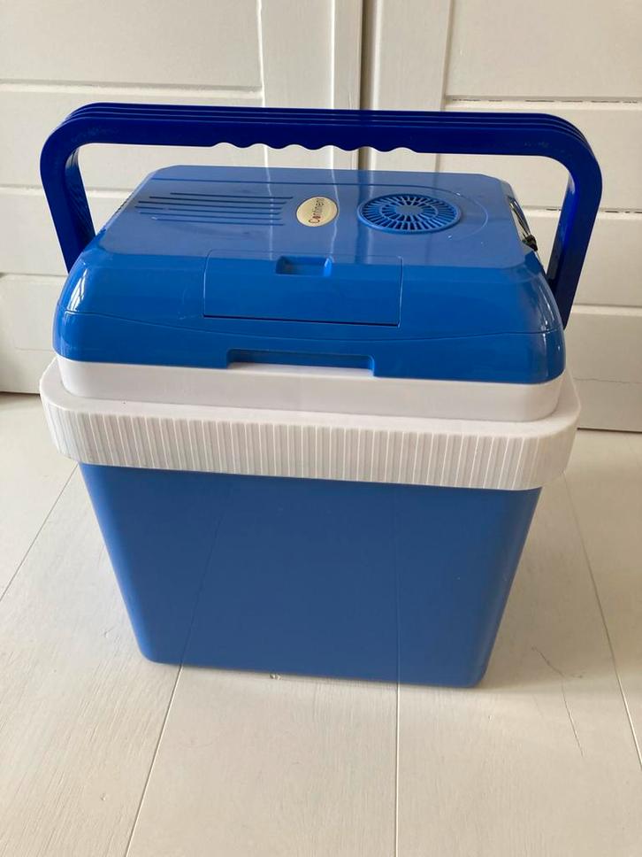 elektrische koelbox Continent 12/ 230V, Caravans en Kamperen, Koelboxen, Gebruikt, Koelbox, Elektrisch, Ophalen