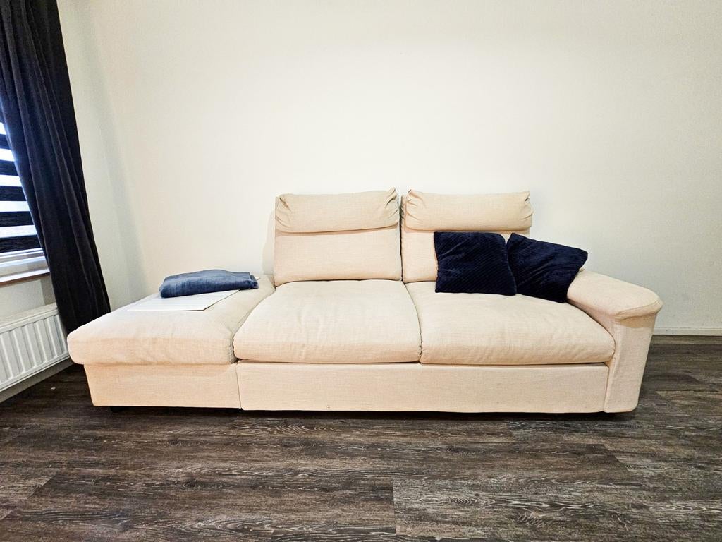 Ikea slaapbank met opbergruimte, Huis en Inrichting, Slaapkamer | Slaapbanken, Ophalen