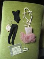 VINTAGE  BARBIE skipper  ballet kleding compleet mattel, Verzamelen, Verzenden, Zo goed als nieuw, Kleertjes