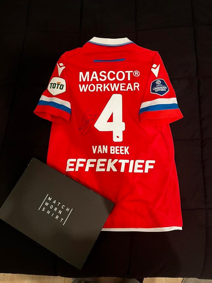Wedstrijd gedragen shirt sc Heerenveen, Verzamelen, Sportartikelen en Voetbal, Zo goed als nieuw, Shirt, Overige binnenlandse clubs