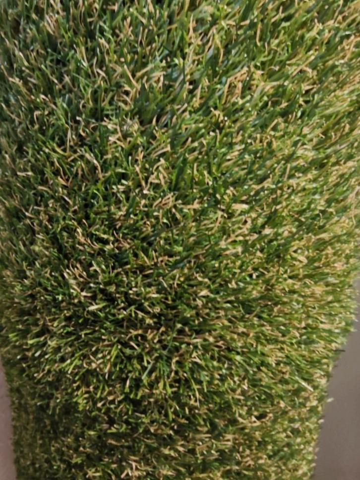 Coupon kunstgras met mos effect 375 x 360, Tuin en Terras, Gras en Kunstgras, Nieuw, 20 m² of meer, Ophalen