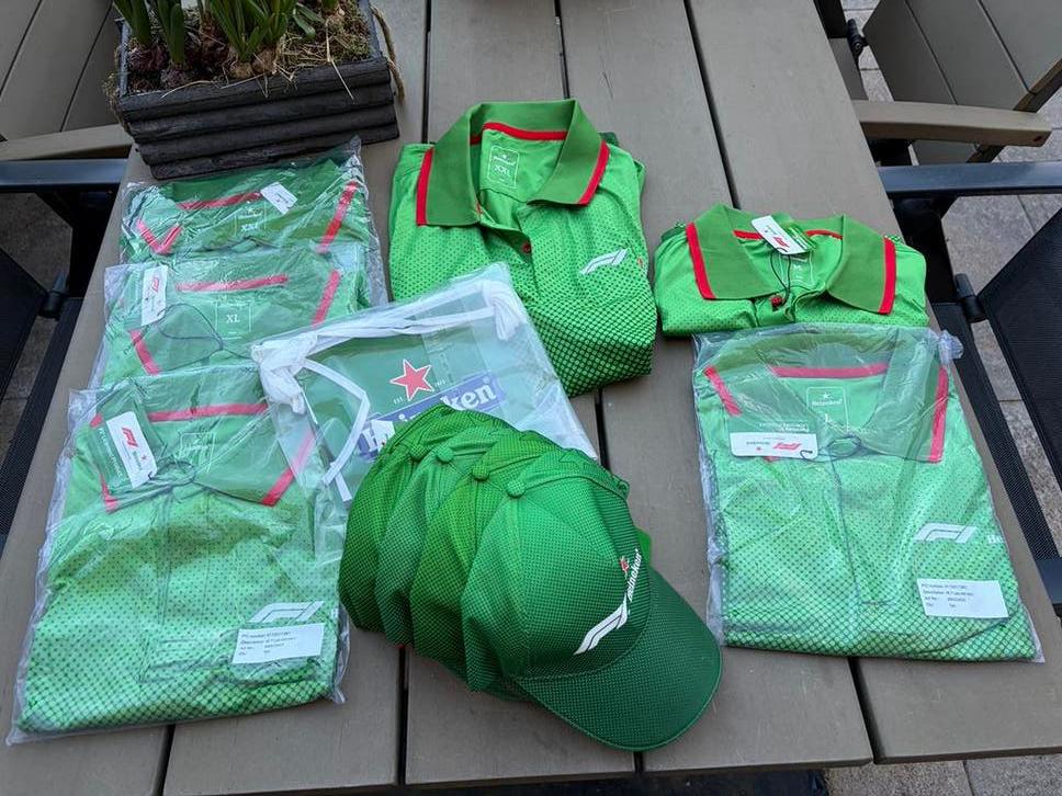 Heineken F1 formule 1 pakket caps en shirts, Ophalen, Nieuw, Formule 1