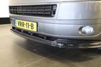 Volkswagen Transporter 2.0 TDI 180PK Automaat - Airco - Navi, Auto's, Voorwielaandrijving, Euro 5, Gebruikt, Zwart