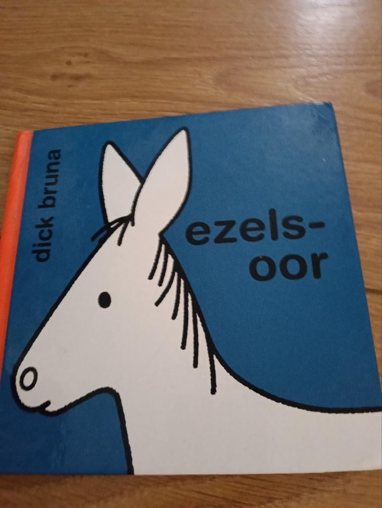 Dick Bruna - Ezelsoor, Ophalen of Verzenden, Gelezen, Dick Bruna