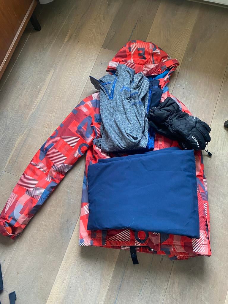 Fantastische complete ski outfit 11-13 jaar, Overige merken, 140 tot 160 cm, Ophalen of Verzenden, Zo goed als nieuw