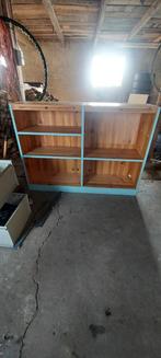 Boekenkast en andere advertentie klein kastje, Ophalen