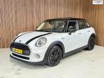 Mini MINI 1.5 Cooper Chili - Panorama - Carplay, 136 pk, Gebruikt, Leder en Stof, Bedrijf