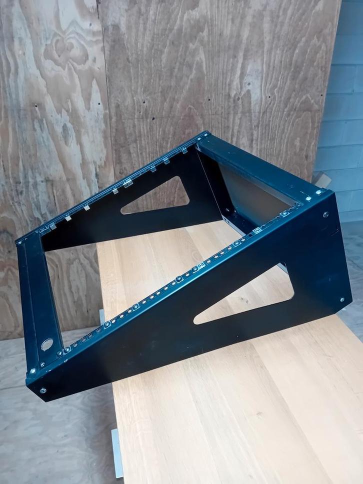 19 inch Racksysteem, Muziek en Instrumenten, Overige Muziek en Instrumenten, Zo goed als nieuw, Ophalen of Verzenden